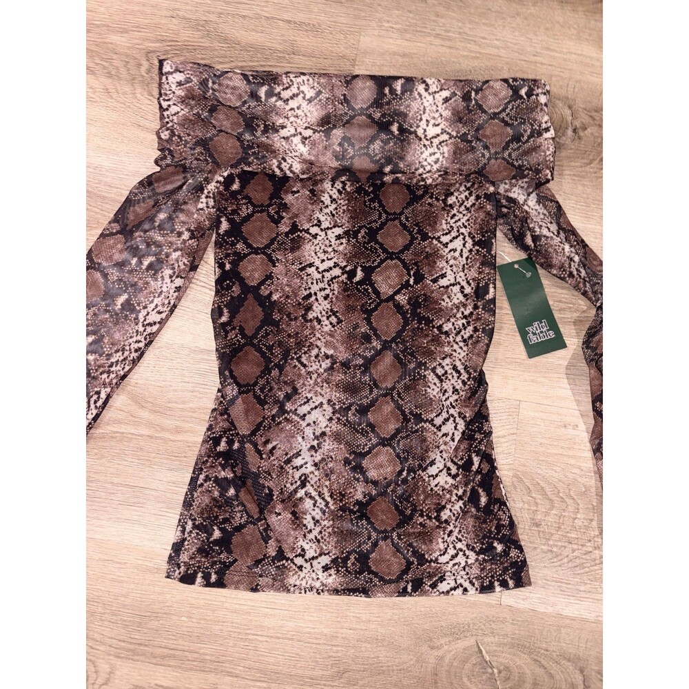 Women’s Off the Shoulder Snake Print XS Sheer Top Built in Bra NWT Wild Fable - Picture 3 of 6